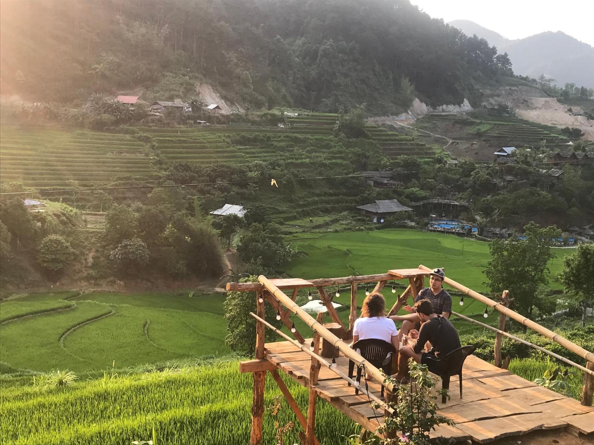 Zoni Home Tram Tau Cham Ta Lao 外观 照片